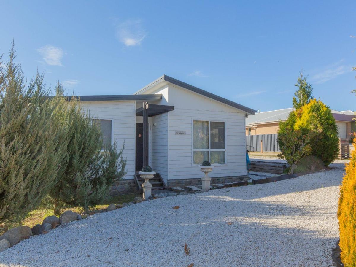 St Helenas 5 Twynam Street Villa Jindabyne Exterior foto